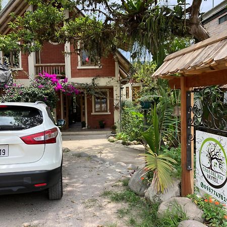 Casa Del Rio En Mindo Bed & Breakfast Exterior photo